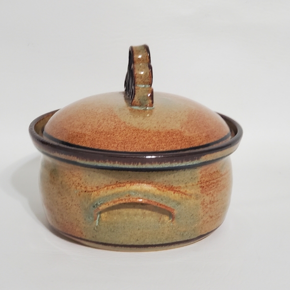Artist Signed Rustic Ceramic Lidded Pot Hand Thrown Ribbon Handle Casserole - Picture 4 of 7